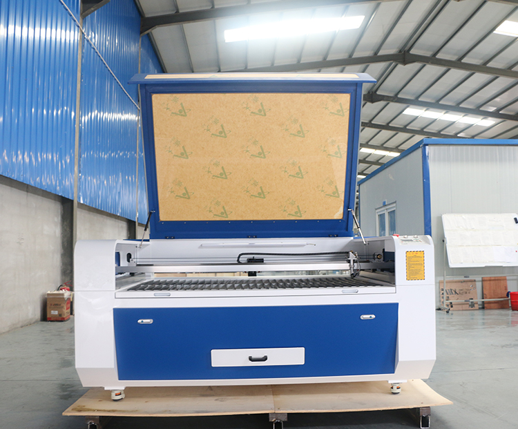CO2 wood laser cutting machine
