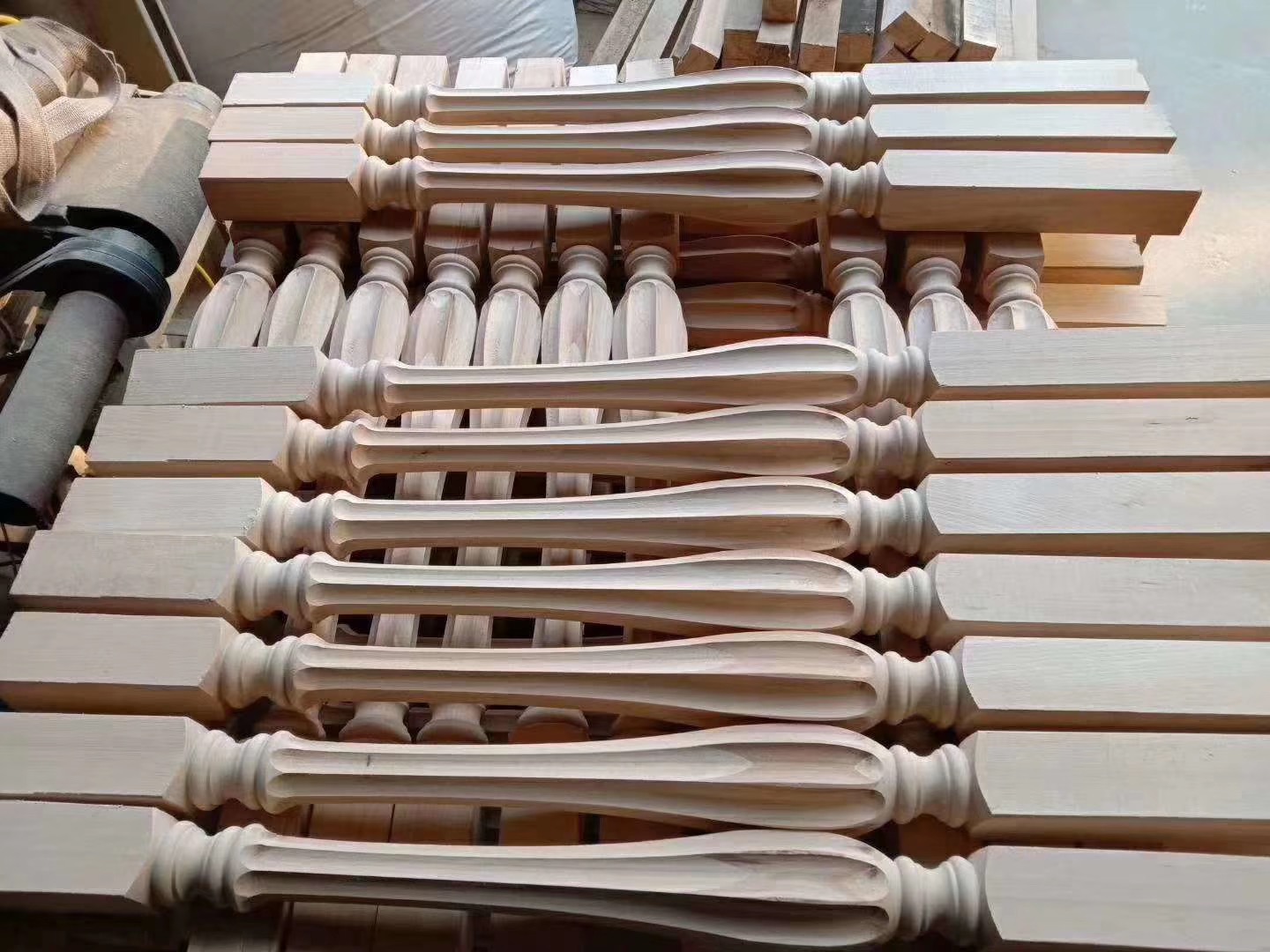 Wisdom CNC wood lathe machine sample