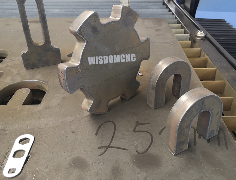 plasma cutting machine steel sample