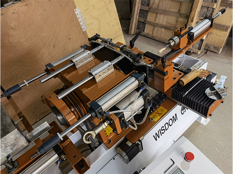 mini feeding wood lathe