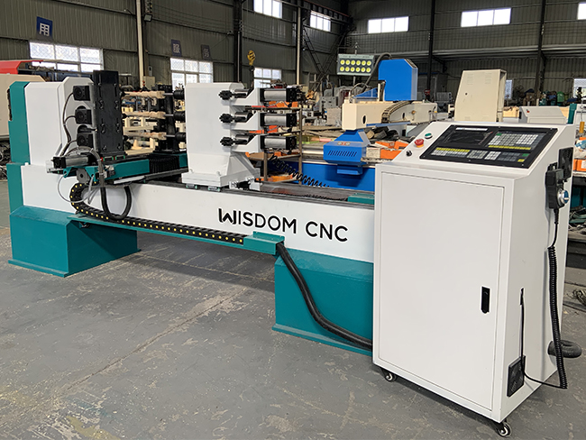 Attention to wood lathe machine turning