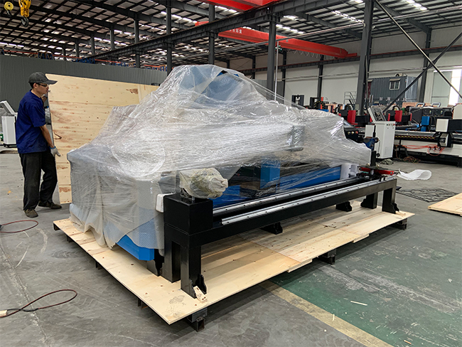 plasma tube cutting machine