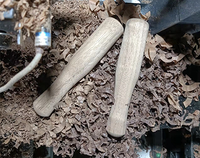 How to make small wood handles by auto feeding wood lathe machine?