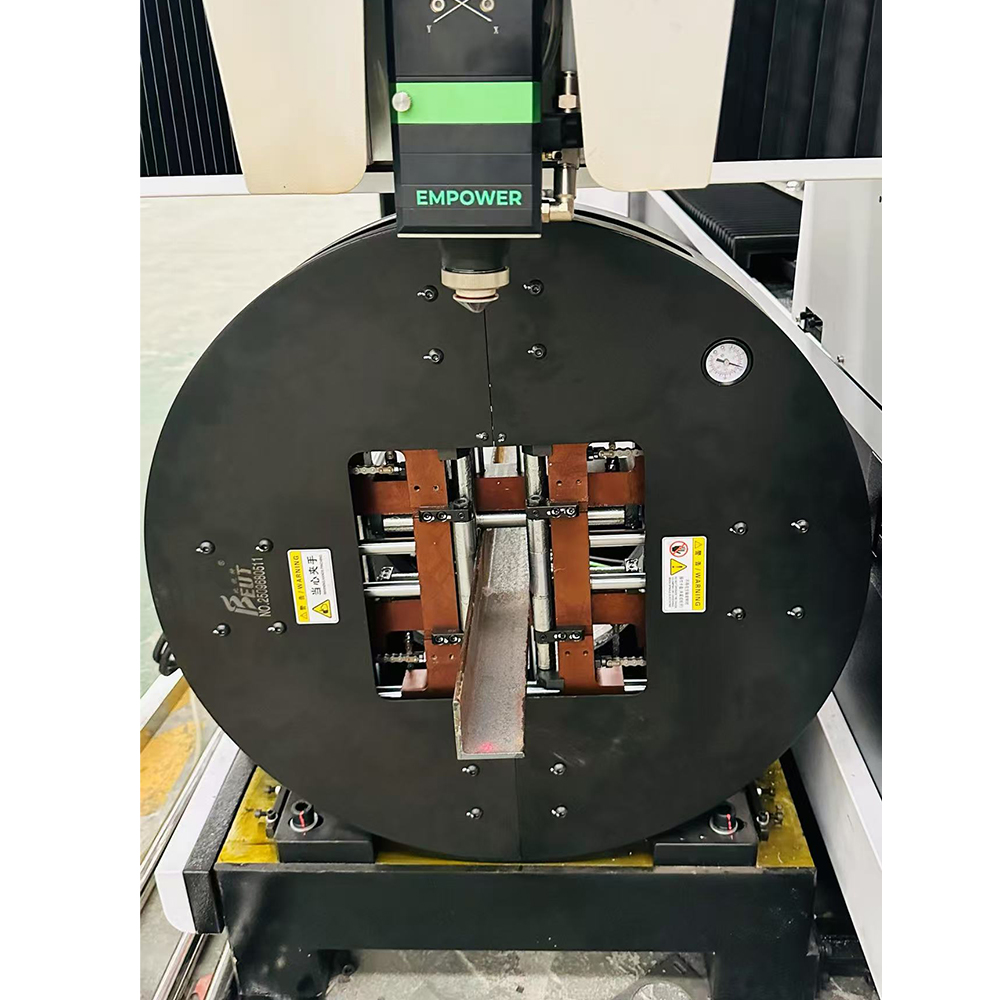 fiber laser tube cutting machine front chuck