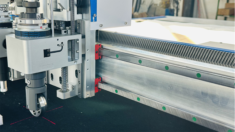 oscillating knife 12